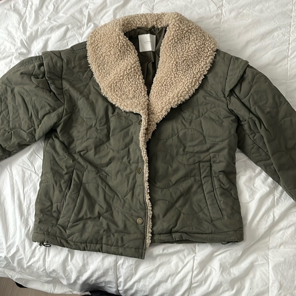 LUCKY BRAND Quilted Bomber Jacket Small only used once Olive
